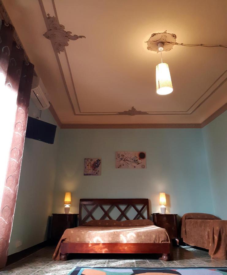 Antico Palazzo Affitti Brevi Bed & Breakfast Пиаца Армерина Екстериор снимка