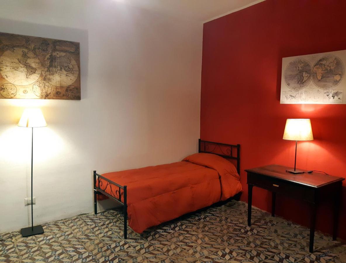 Antico Palazzo Affitti Brevi Bed & Breakfast Пиаца Армерина Екстериор снимка