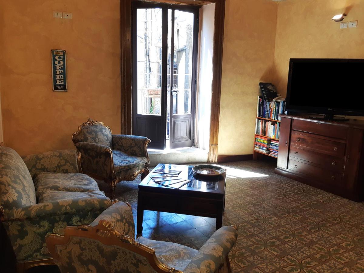 Antico Palazzo Affitti Brevi Bed & Breakfast Пиаца Армерина Екстериор снимка